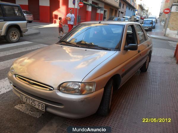 VENDO FORD ESCORT