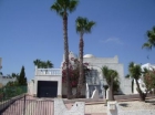 Chalet con 3 dormitorios se vende en Villamartin, Costa Blanca - mejor precio | unprecio.es