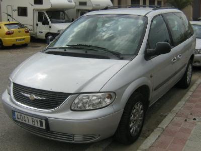 Comprar coche Chrysler VOYAGER 2.5 CRD 140CV SE '02 en Dos Hermanas