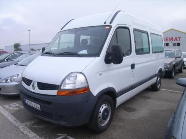 RENAULT MASTER 9 PLAZAS 120CV