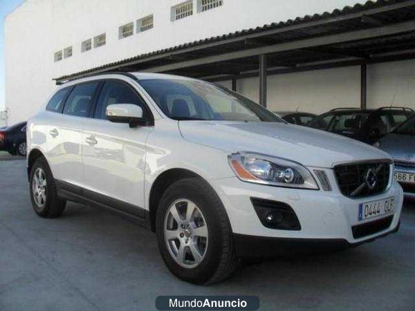 Volvo XC 60 D5 AWD Momentum Auto