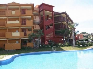 Apartamento con 2 dormitorios se vende en Marbella, Costa del Sol
