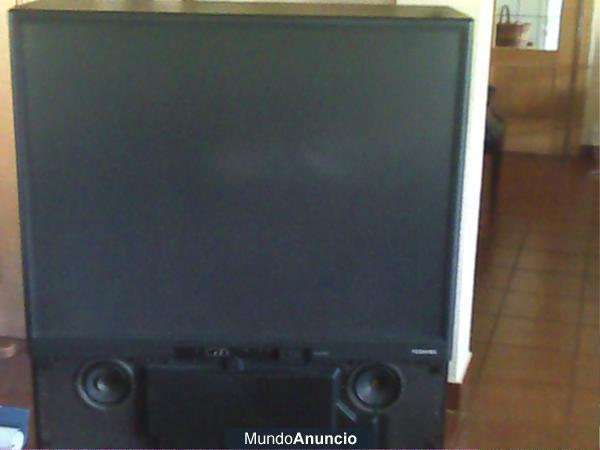 VENDO TELEVISIÓN TOSHIBA DE 55 PULGADAS