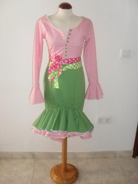 Traje de flamenca corto