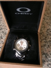 Reloj OAKLEY Dmm Gmt Stainless Steel, casi nuevo, muy bonito, oportunidad - mejor precio | unprecio.es