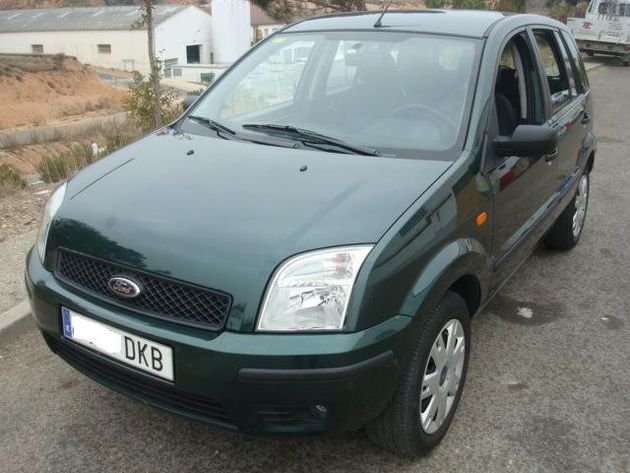 FORD FUSION  1.4 Trend