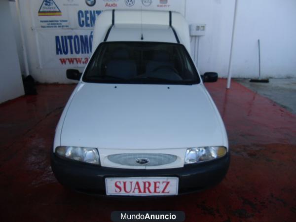 VENDO OFREZCO UN FORD COURIER DEL AÑO 1998