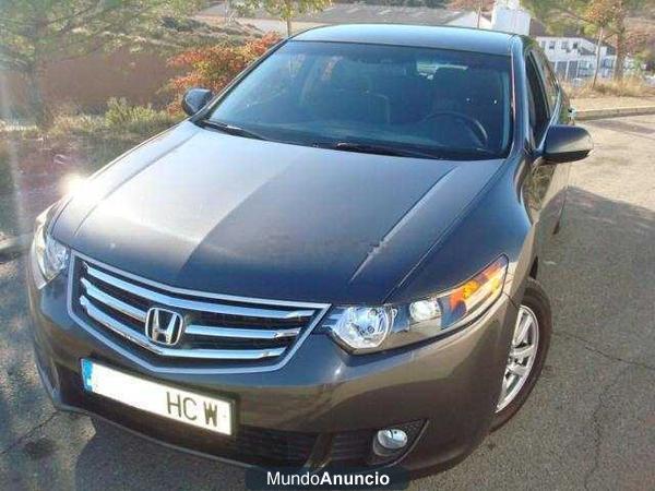 Honda Accord TOURER 2.2 iDTEC Elegance