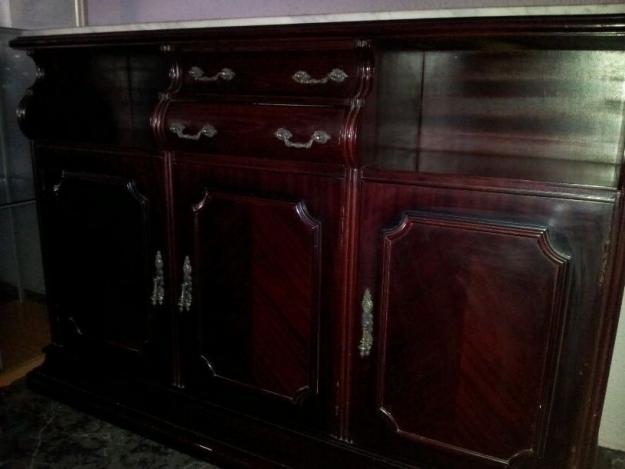 Mueble cásico de recibidor