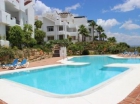 Apartamento con 3 dormitorios se vende en Benahavis, Costa del Sol - mejor precio | unprecio.es