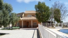 Chalet 500 m2 con piscina y parcela 2.400 m2 junto a Poligono San Gines. - mejor precio | unprecio.es