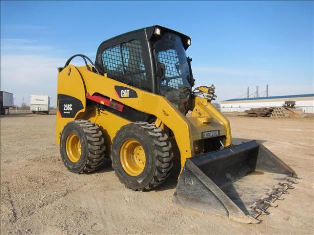 2007 CATERPILLAR 256C XPS Minicargadora