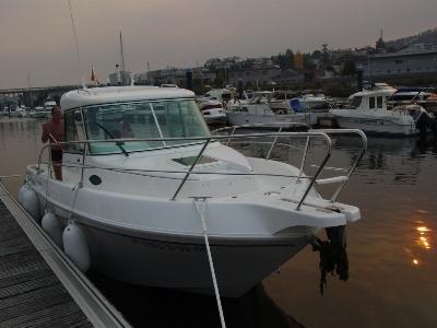 Se vende barco faeton 735