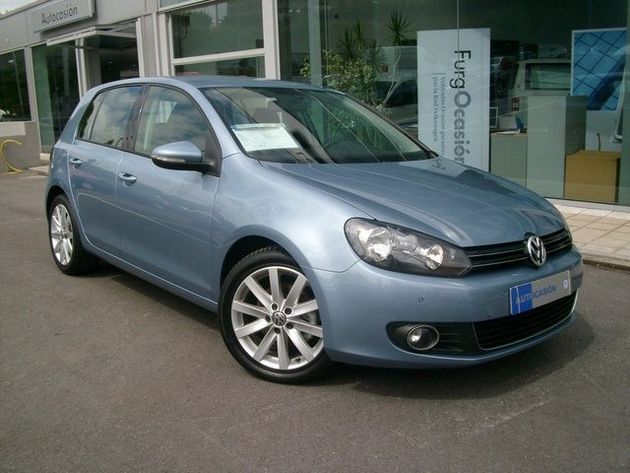 AUDI Coupe 2.2 E A.A.