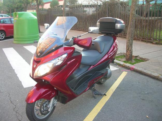 BURGMAN 400 K7