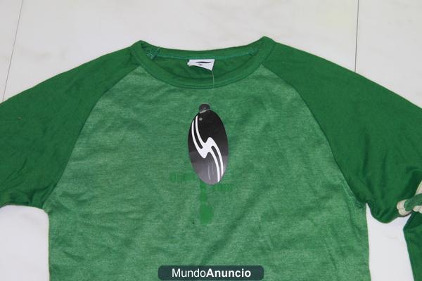 se vende lote de ropa para mercadillo por solo 1 euro la unidad!!aprovecha la oportunidad!!