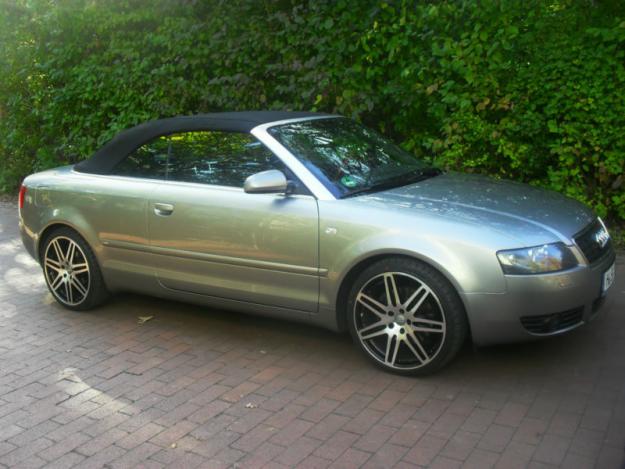 Audi A4 Cabriolet 2.4 Xenon, Navi, Leder, 19