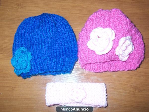 gorritos de lana