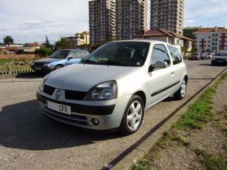 Renault Clio 12 16v Dynamique  en BARCELONA