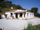 Chalet con 3 dormitorios se vende en Comares, Axarquia - mejor precio | unprecio.es
