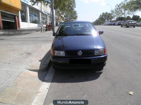 VOLKSWAGEN - POLO 1. 4
