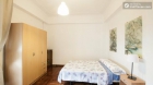 Rooms available - Homely 4-bedroom apartment in fashionable Salamanca - mejor precio | unprecio.es