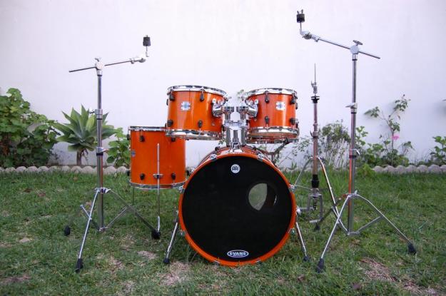 BATERIA YAMAHA STAGE CUSTOM ADVANTAGE