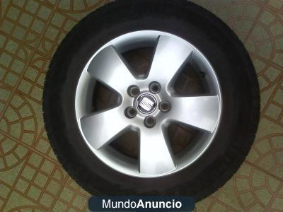 vendo 4 llantas seat leon 15\