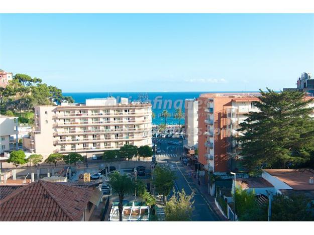 Apartamento, 1 dormitorio, estupendas vistas al mar, 150 m. de la playa, Lloret de Mar