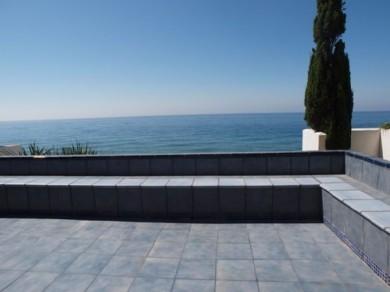 Chalet con 6 dormitorios se vende en Rincon de la Victoria, Costa del Sol, Axarquia