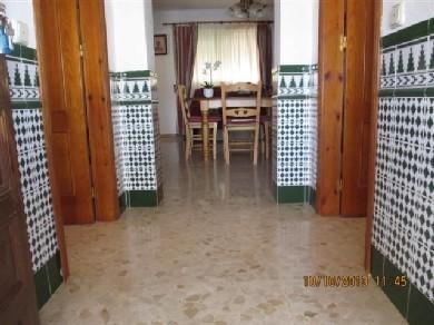 Terreno con 3 dormitorios se vende en Alhaurin el Grande