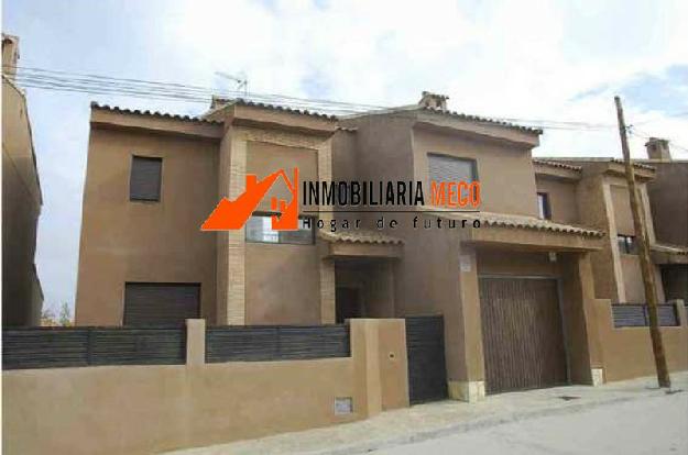 Casa pareada en Casar de Escalona (El)