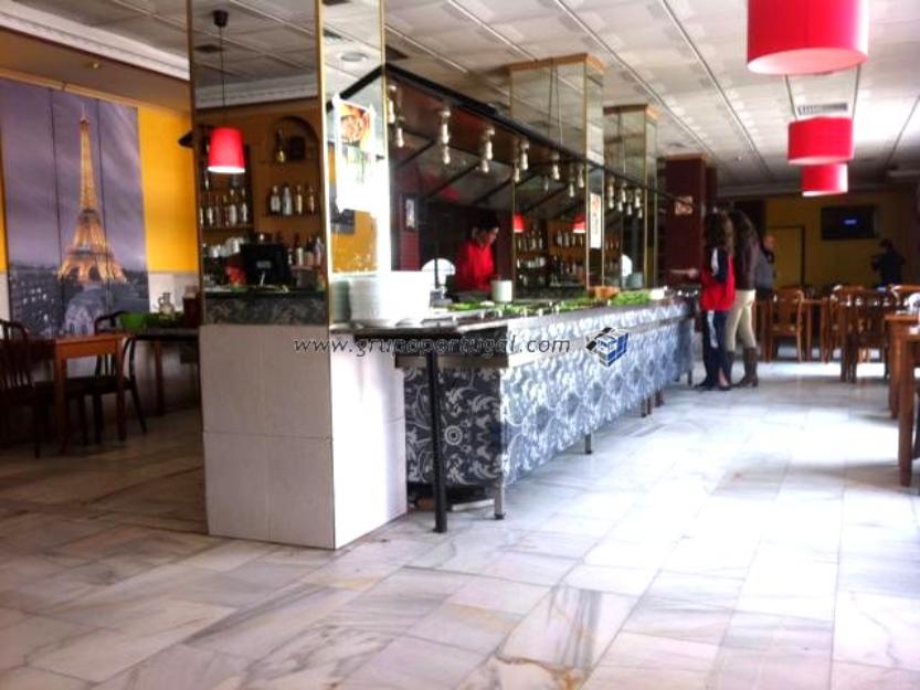 Traspaso Bar Restaurante 400m² con terraza en zona Ciudad Lineal