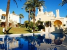 Chalet con 6 dormitorios se vende en Marbella, Costa del Sol - mejor precio | unprecio.es