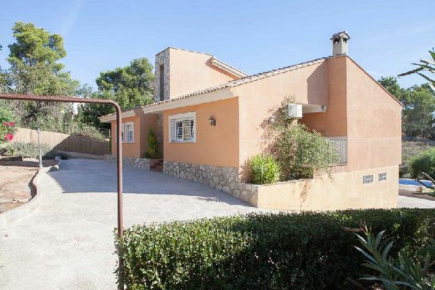 Chalet en venta en Alberic, Valencia (Costa Valencia)