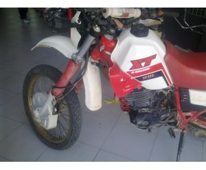 YAMAHA XT 600 E