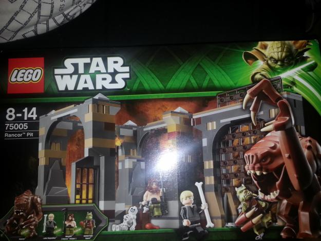 lego 75005 rancor pit.