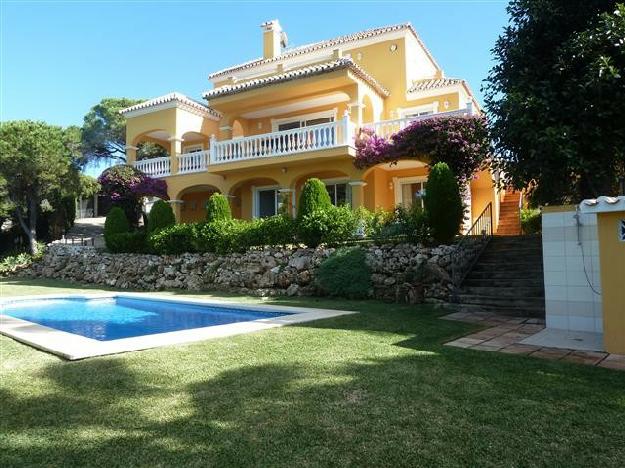 Villas a la venta en Elviria Costa del Sol