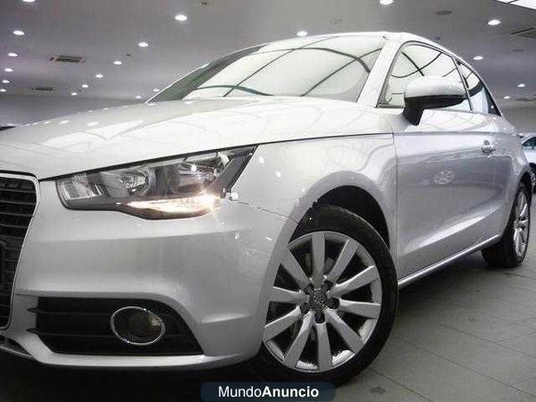 Audi A1 1.6 TDI 105cv Attraction