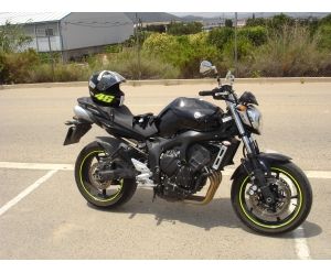 YAMAHA fz6 s2