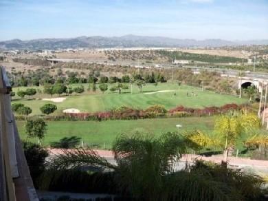 Apartamento con 2 dormitorios se vende en Caleta de Velez, Costa del Sol
