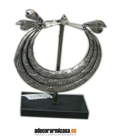 Figura Tabla Collar Plata