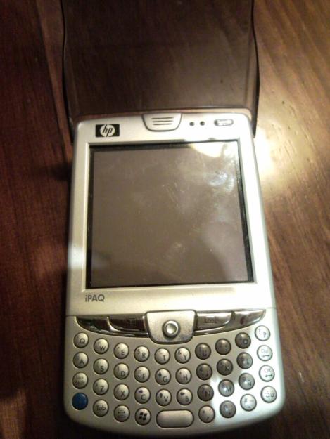 VENDO PDA HP 6515. WM6. CÁMARA 1'3 MP. GPS TOMTOM