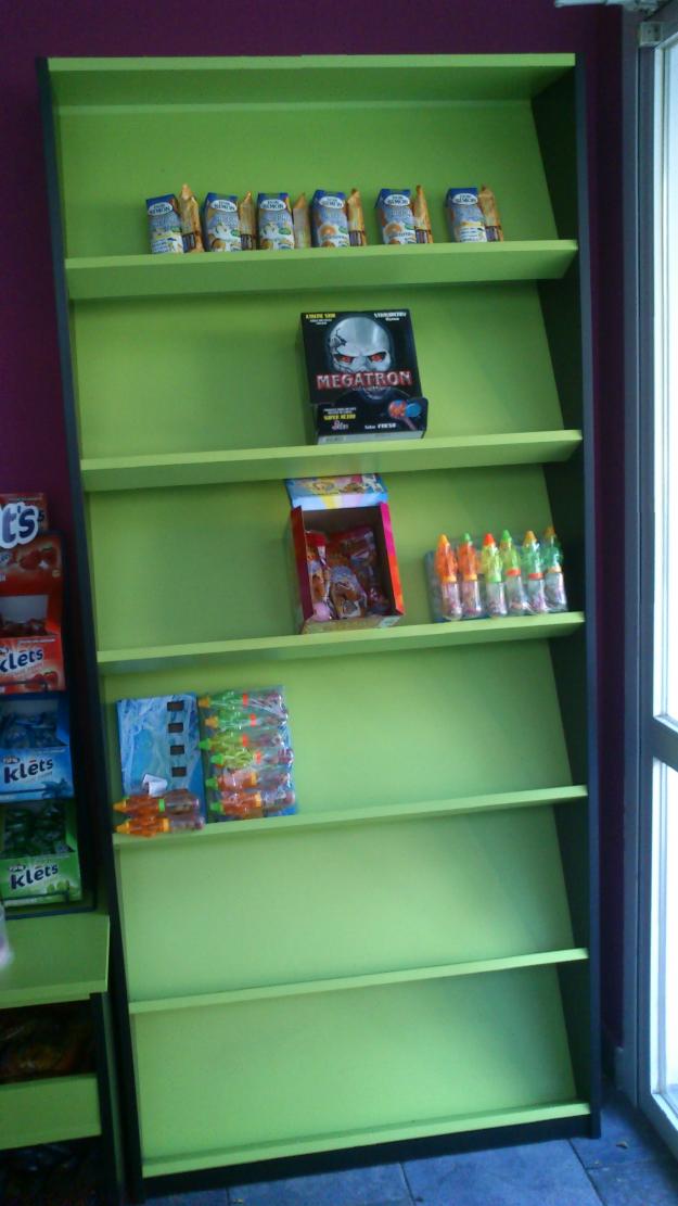 Muebles para tienda de chuches