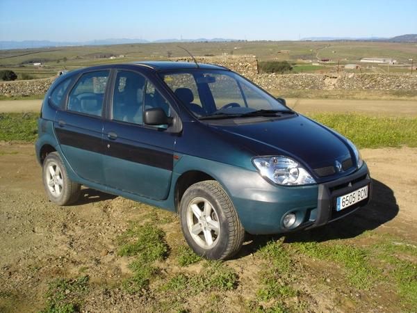 Se vende RENAULT SCENIC RX4 19DCi