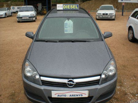 OPEL ASTRA 1.7 CDTI COSMO100 - Barcelona