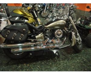 YAMAHA V STAR 1100 CLASSIC