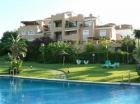 Apartamento con 2 dormitorios se vende en Marbella, Costa del Sol - mejor precio | unprecio.es