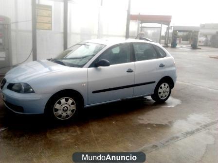 se vende SEAT IBIZA 5 PUERTAS AÑO 2004