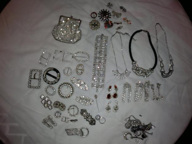 Vendo bisuteria de strass